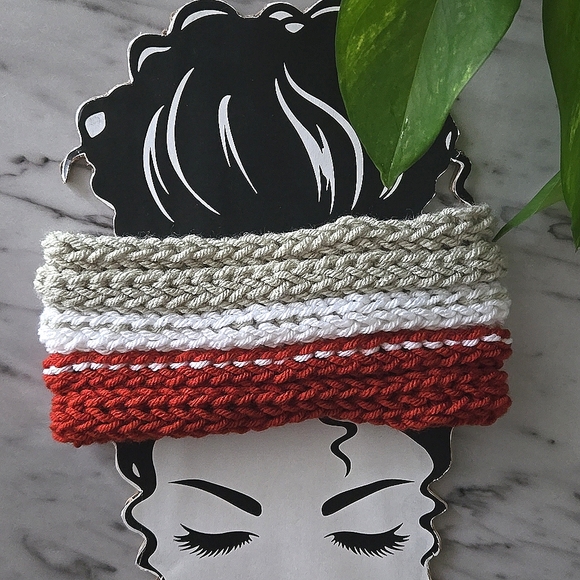 Handmade Knit Turban Headband - Picture 3 of 5